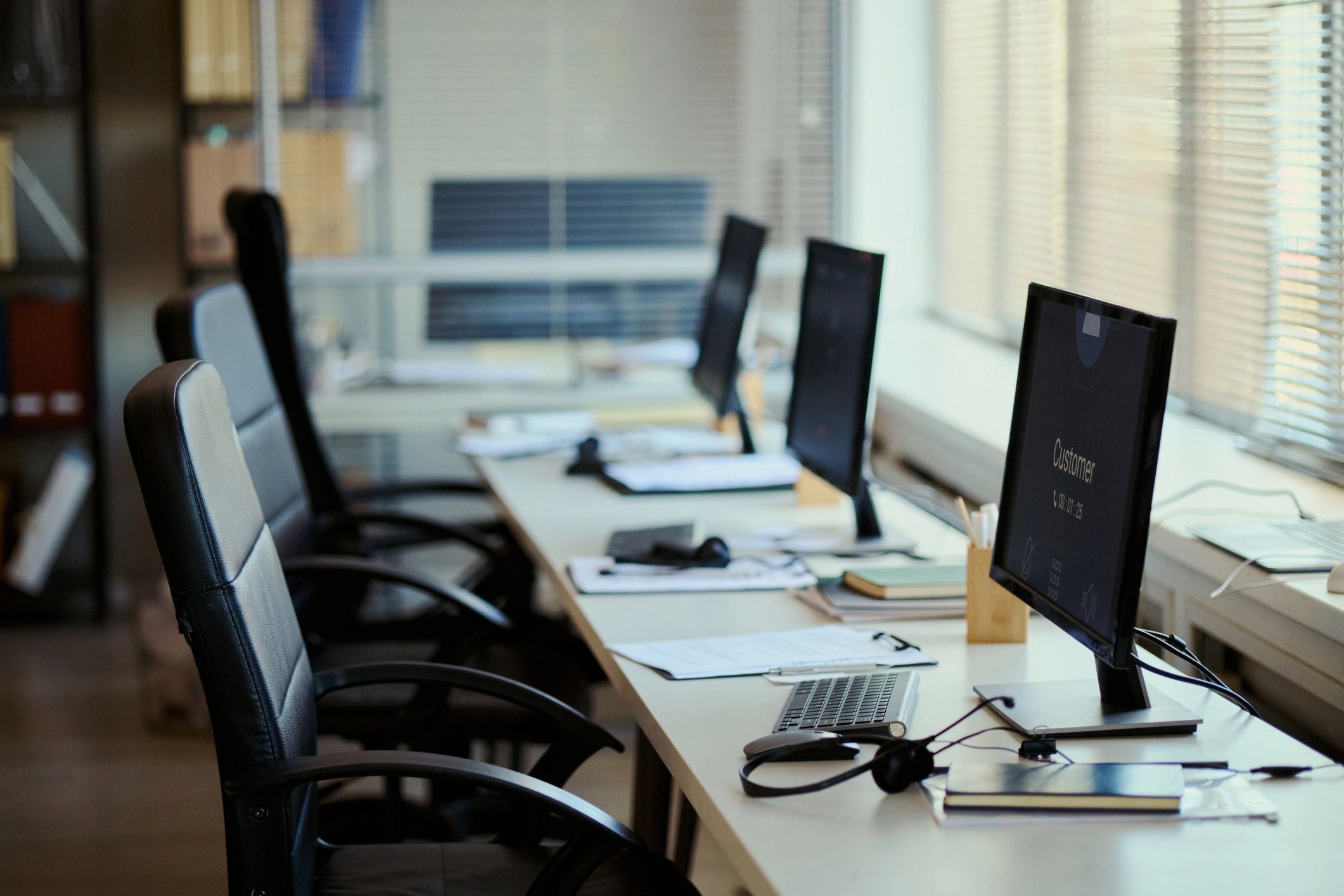 Customer support workstations for technology service operations